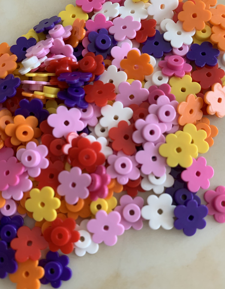 500-1000pcs Small Flower 3742  - Kids Toys Brand のレビューと価格