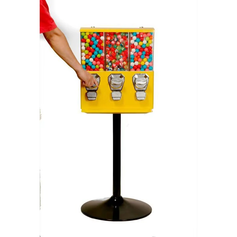 2025 Factory Triple head 3 in  - Kids Toys Vending Machine のレビューと価格